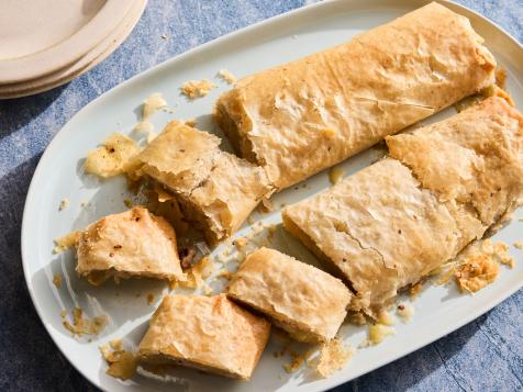 Mamo's Apple Strudel