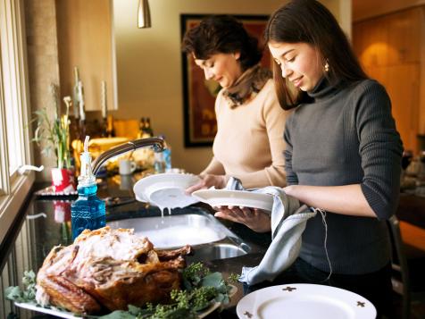 Here’s the One Thing You Should Do As a Thanksgiving Guest, Butterball Says