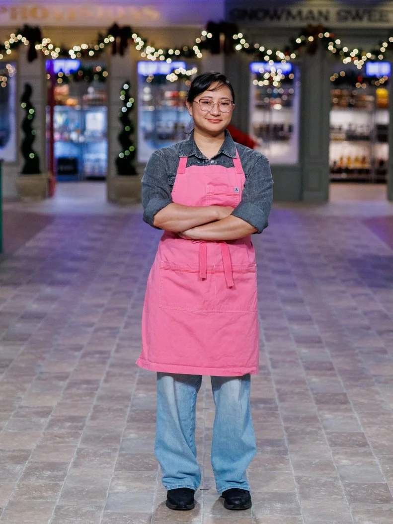 Contestant Isabell Manibusan, portrait, as seen on Holiday Baking Championship, Season 13.