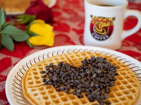 Waffle House Is Now Accepting Valentine’s Dinner Reservations