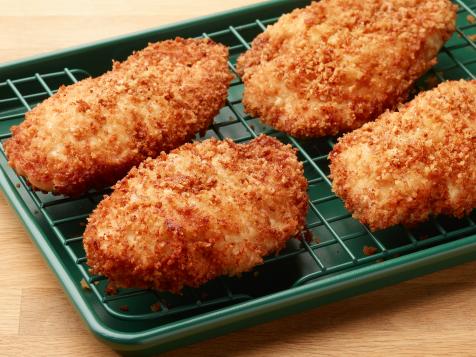 How to Bread Chicken Without Eggs