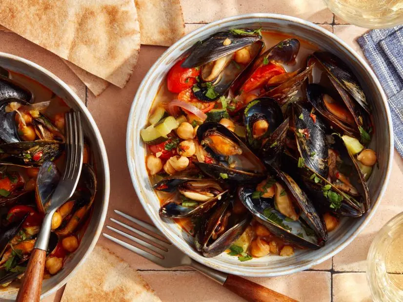 Mussels and Chickpeas in Harissa Broth