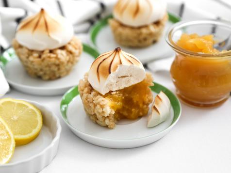 Lemon Meringue Pie Crispy Treats