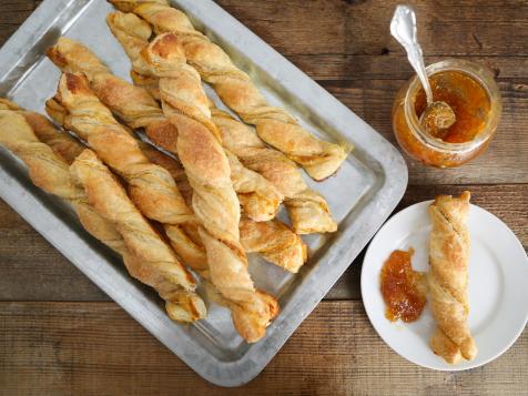 Pumpkin Pastry Twists