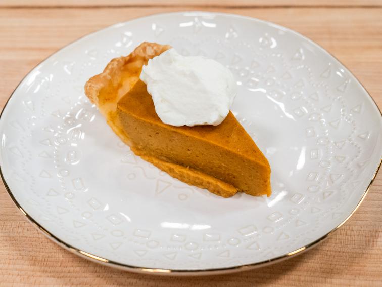 Persimmon Pumpkin Pie Recipe | Giada De Laurentiis | Food Network