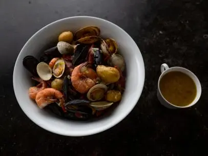 Ina Garten's Kitchen Clambake, as seen on Food Network's Barefoot Contessa.