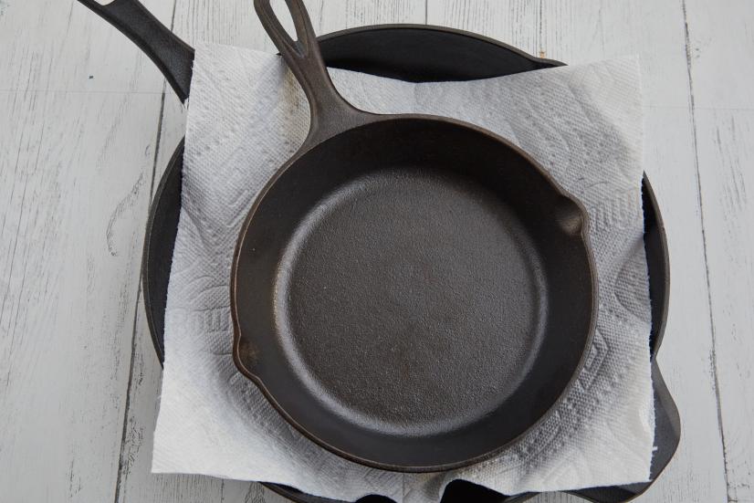 Want Your Cast-Iron Skillets to Last? This Is How to Clean, Season + Store Them