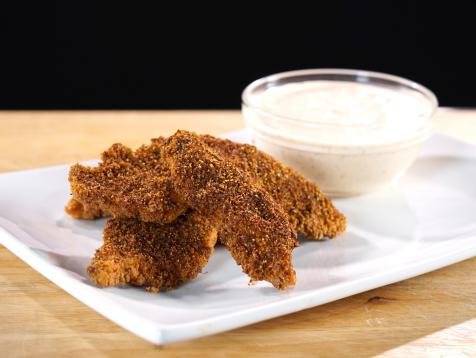 Chicken Tenders with Buttermilk Ranch Dipping Sauce
