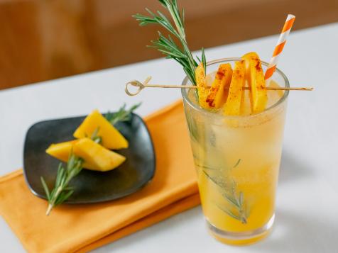 Orange Mango Apple Fizz with Spicy Mango