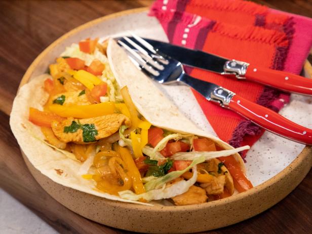Chicken Fajitas Recipe Catherine Mccord Food Network