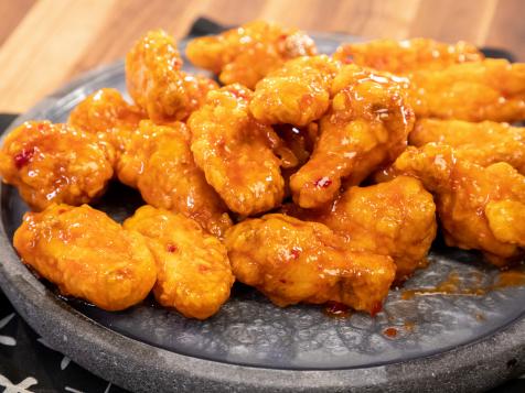 Fried Sweet-and-Spicy Chicken Wings