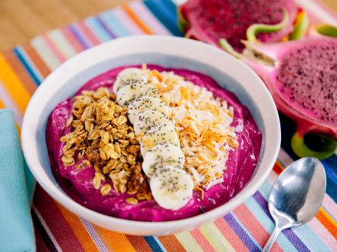 Sunny's (What Would Katie Eat?) Pitaya Bowl
