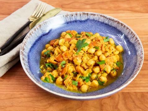 Shortcut Chhole (Chickpea and Tomato Stew)
