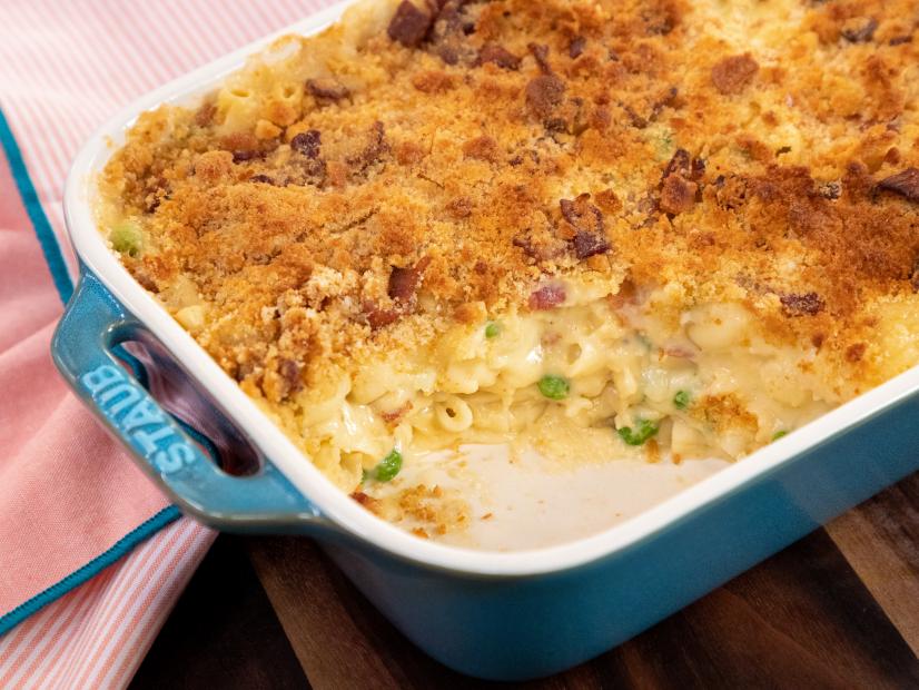Bacon and Pea Mac’n Cheese beauty, as seen on Food Network Kitchen Live.