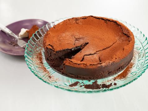 Flourless Chocolate Brownie Cake with Whipped Cream