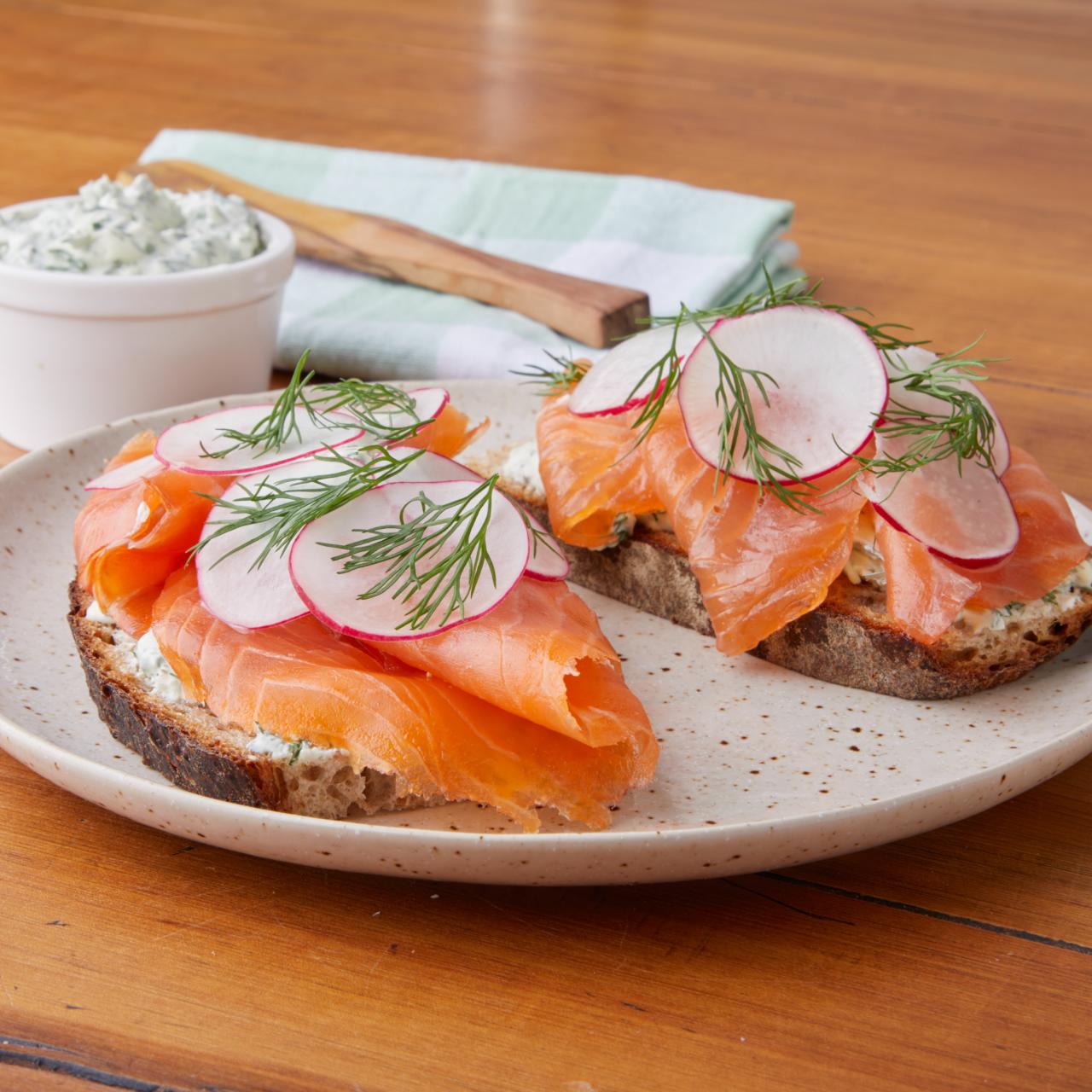 Open Rye Sandwich with Smoked Salmon, Herb Cream Cheese and