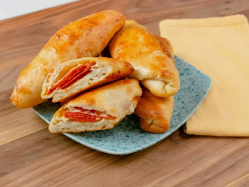 Buddy Valastro features Pepperoni Pizza Puffs, as seen on Food Network Kitchen Live.