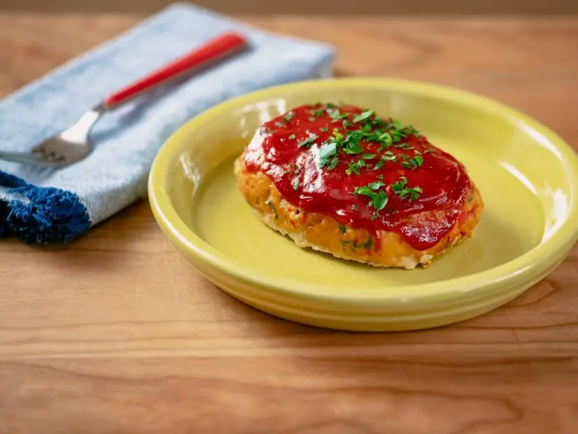 Elena Besser features Mini Turkey Meatloaves with Harissa Ketchup, as seen on Food Network Kitchen Live.