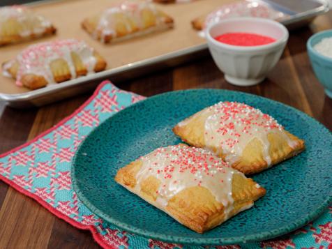 Homemade Strawberry-Rhubarb Toaster Tarts