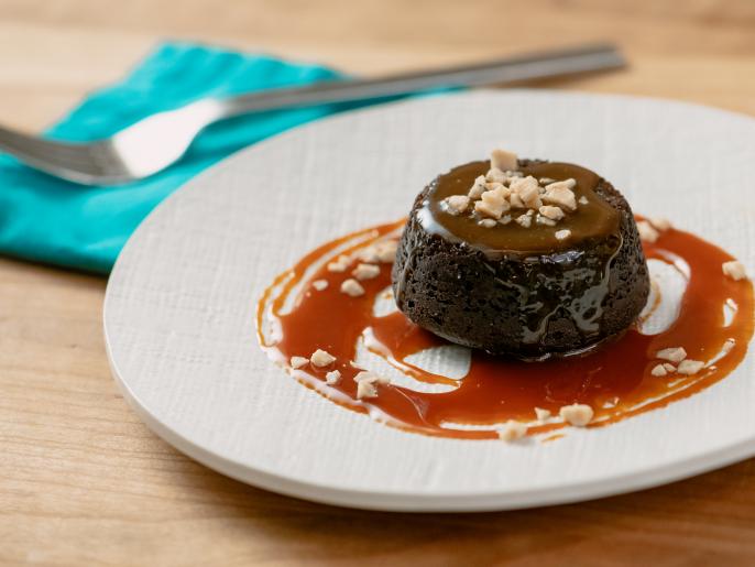 Warm Chocolate Stout Cakes with Whiskey Caramel Sauce Recipe Zac