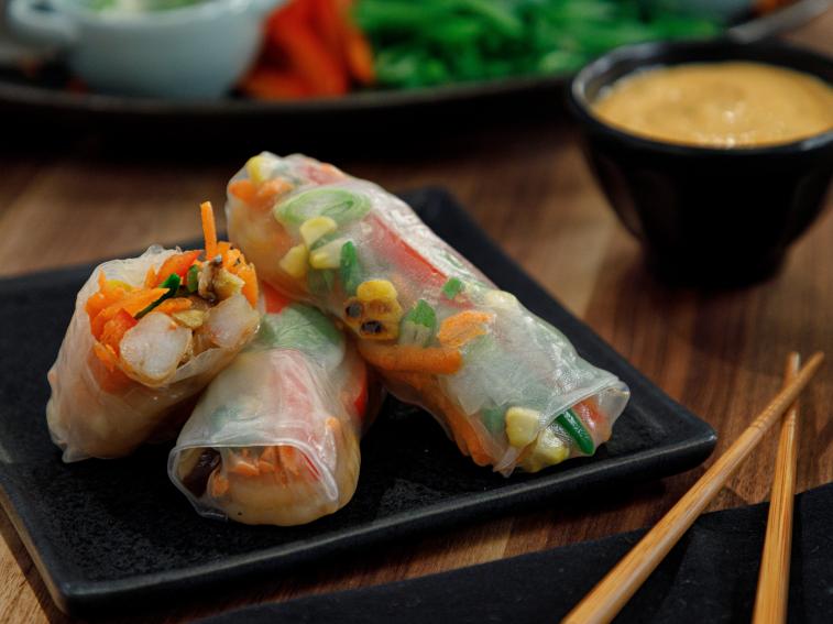 Seared Garlicky Shrimp Fresh Spring Rolls Recipe | Food Network