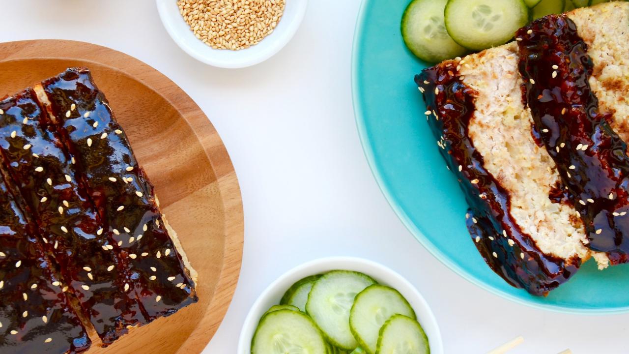 Honey-Sesame Turkey Meatloaves with Broccolini