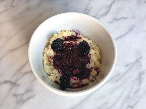Vanilla Rice Pudding with Blackberry Compote