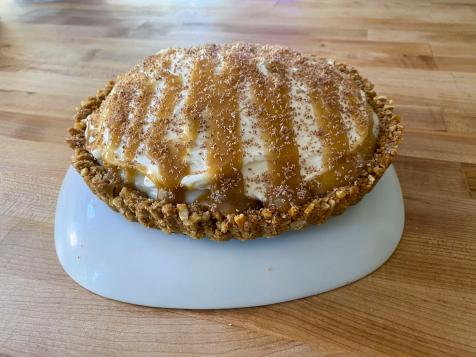 Pretzel-Crusted Butterscotch Banana Cream Tart