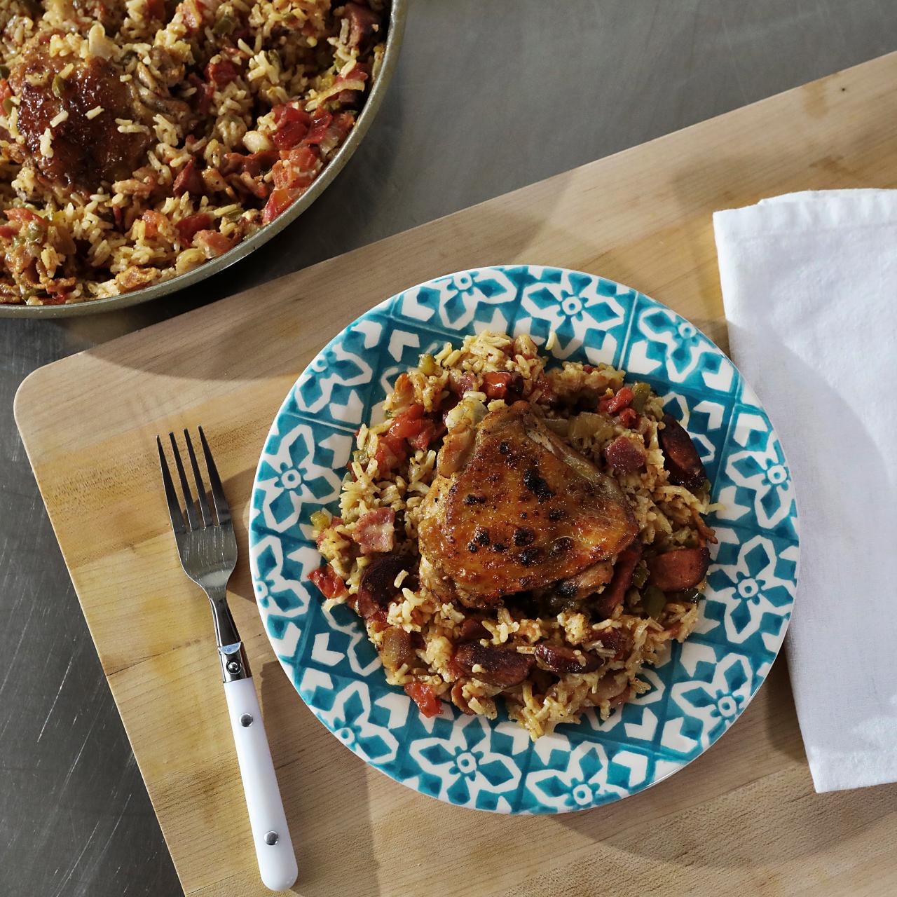 Premium Photo  Homemade hearty kurnik pie with chicken potatoes and rice  on parchment vertical view