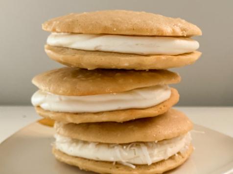 Coconut Whoopie Pies