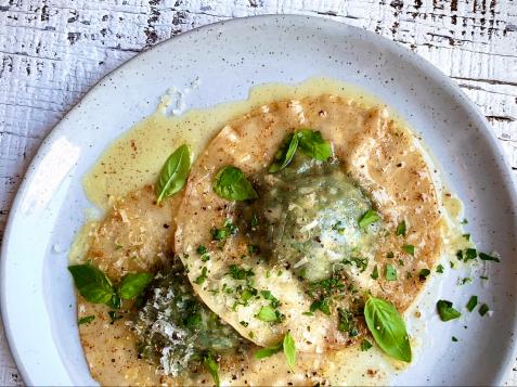 Spinach, Goat Cheese and Herb Ravioli