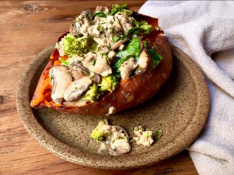 Loaded Sweet Potatoes with Ground Turkey, Mushrooms and Spinach