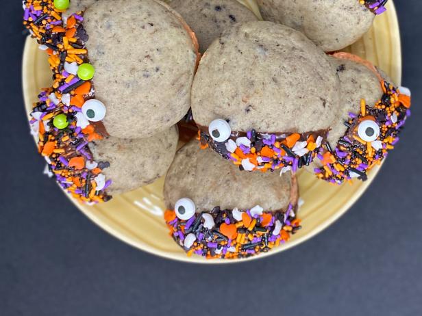 Halloween Cookies and Cream Whoopie Pies image