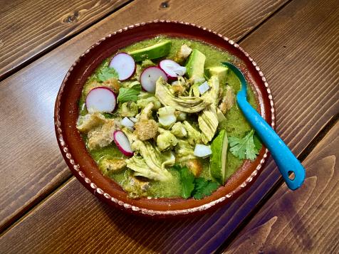 Pozole Verde con Pollo (Green Chicken-and-Hominy Stew)