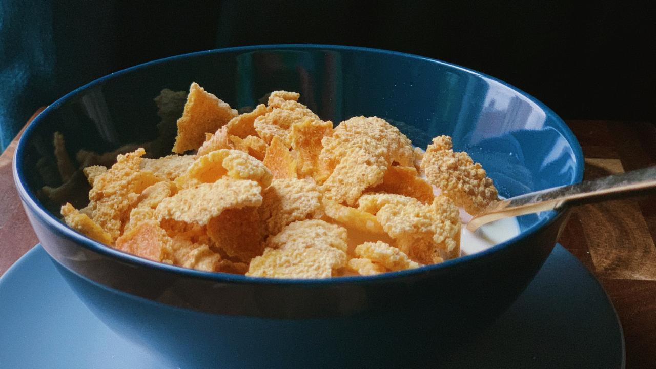 Homemade Corn Flakes Cereal - Always Order Dessert