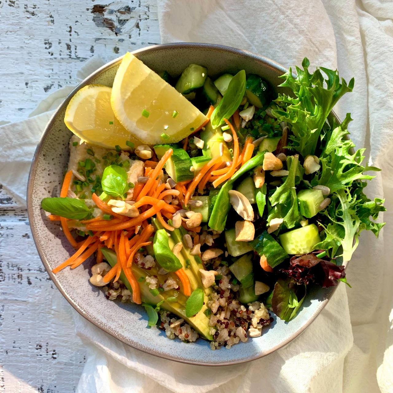 Meal Prep Farro Grain Bowl - Fooduzzi