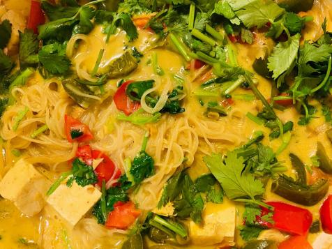 South Indian–Inspired Coconut Rice Noodles with Tofu and Vegetables