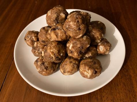 Peanut Butter Chocolate Chip Cookie Dough Bites