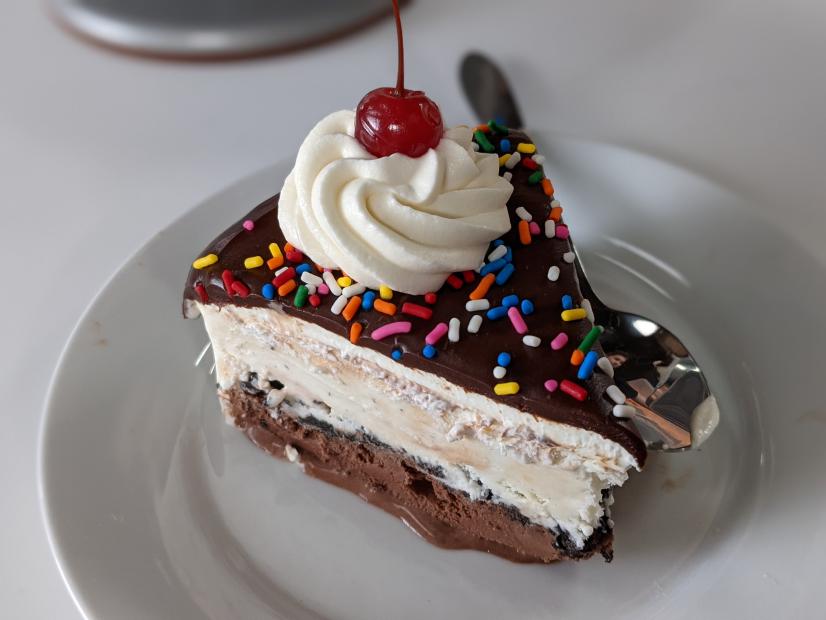 Jesse Szewczyk makes Hot Fudge Sundae Ice Cream Cake, as seen on his Frozen Desserts Course on Food Network Kitchen.