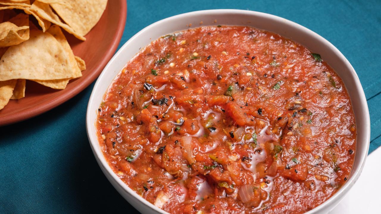 Charred Salsa Roja Recipe, Rick Martinez