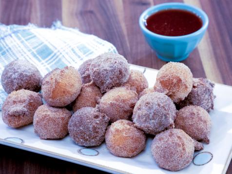 Doughnut Holes with Strawberry