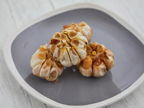 How to Roast Garlic