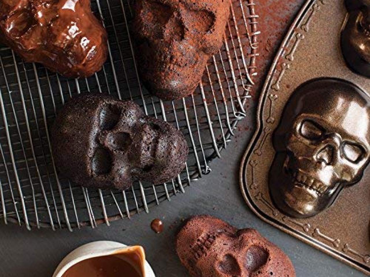 Halloween Bakeware You Need In Your Kitchen Now! - Better Living