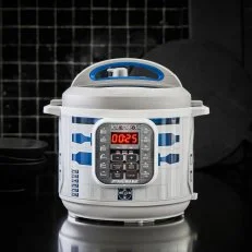 Shop Williams Sonoma's Exclusive Line of Star Wars Instant Pots