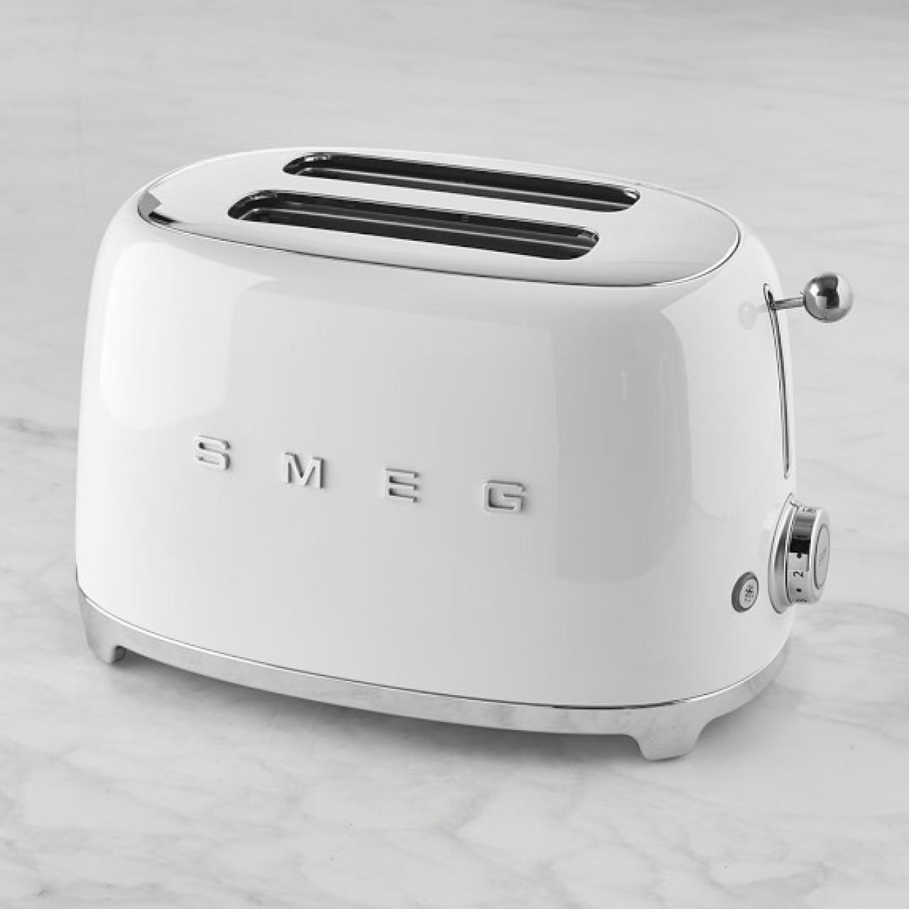 https://food.fnr.sndimg.com/content/dam/images/food/products/2019/4/3/rx_smeg-2-slice-toaster.jpeg.rend.hgtvcom.1280.1280.suffix/1554324307786.jpeg