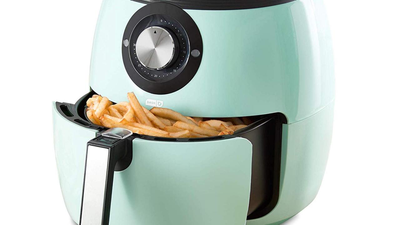 https://food.fnr.sndimg.com/content/dam/images/food/products/2019/5/10/rx_dash-deluxe-electric-air-fryer--oven-cooker.jpeg.rend.hgtvcom.1280.720.suffix/1557502942577.jpeg
