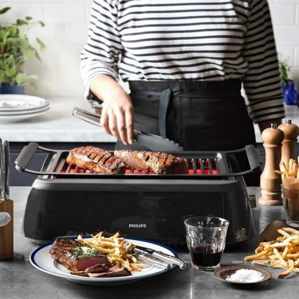 Infrared smokeless grill outlet