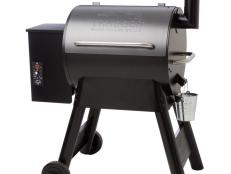 Your dad's outdoor dining game is about to get a huge upgrade thanks to this Father's Day sale.