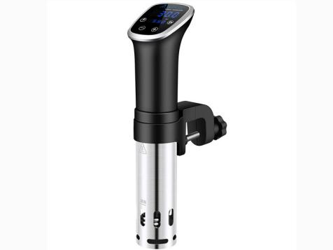 Hurry! Right Now is the Perfect Time to Try Sous Vide Cooking