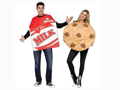 8 Food Pairings That Make the Perfect Halloween Costumes for Couples